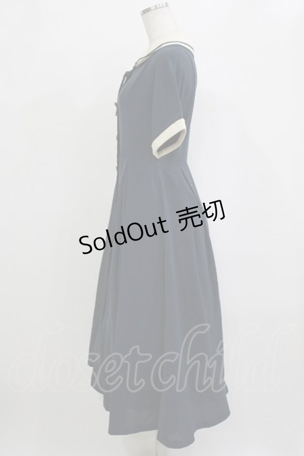 画像2: an another angelus / パイピング使いダブルクレリック衿ワンピース Free NAVY H-26-02-02-039-CA-OP-NS-ZH (2)