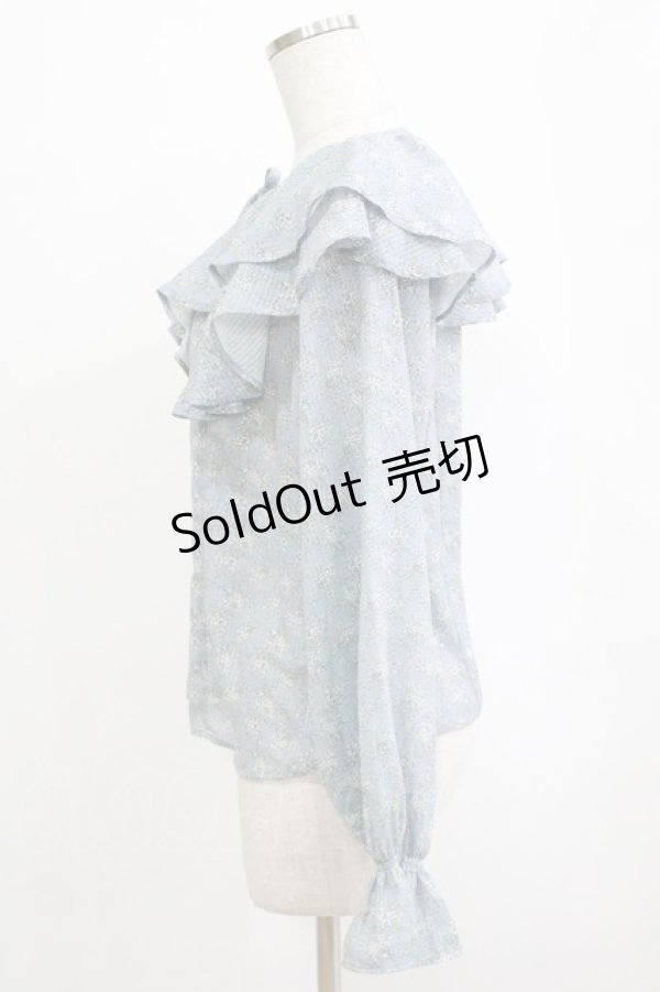 画像2: an another angelus / フレンチローズ柄ラッフルカラーブラウス Free L/BLUE×WH H-26-02-02-042-CA-BL-NS-ZH (2)