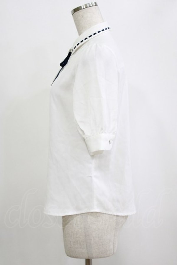 画像2: Fi.n.t / 配色タイ付きはしごリボン衿5分袖ブラウス Free OFF×NAVY H-26-02-02-046-CA-BL-NS-ZH (2)