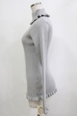 画像2: F&A / ローズモチーフ付きタートルニットプルオーバー Free LIGHT GRAY H-26-02-03-068-LO-TO-NS-ZH (2)