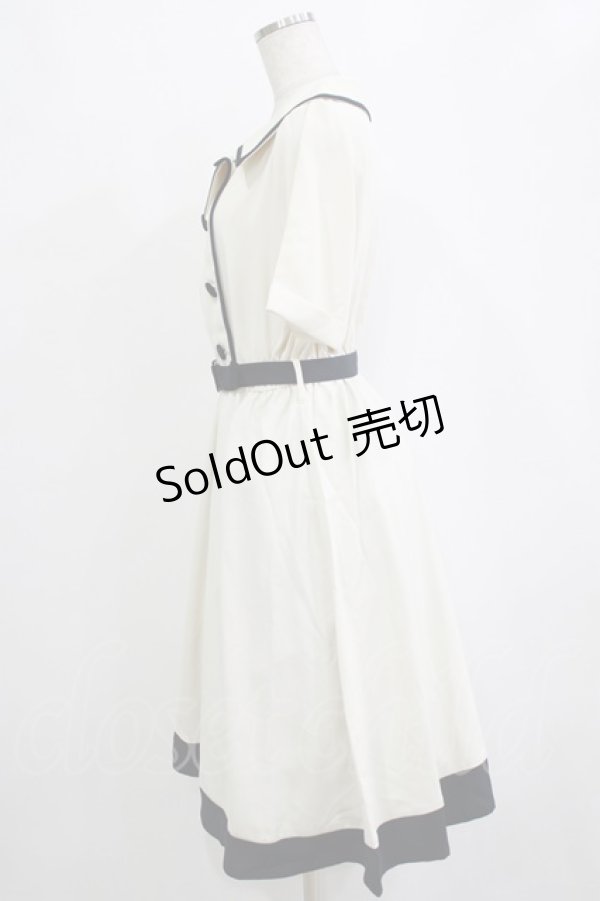 画像2: Fi.n.t / サイド衿バイカラーワンピース Free OFF×NAVY H-26-02-03-015-CA-OP-NS-ZH (2)