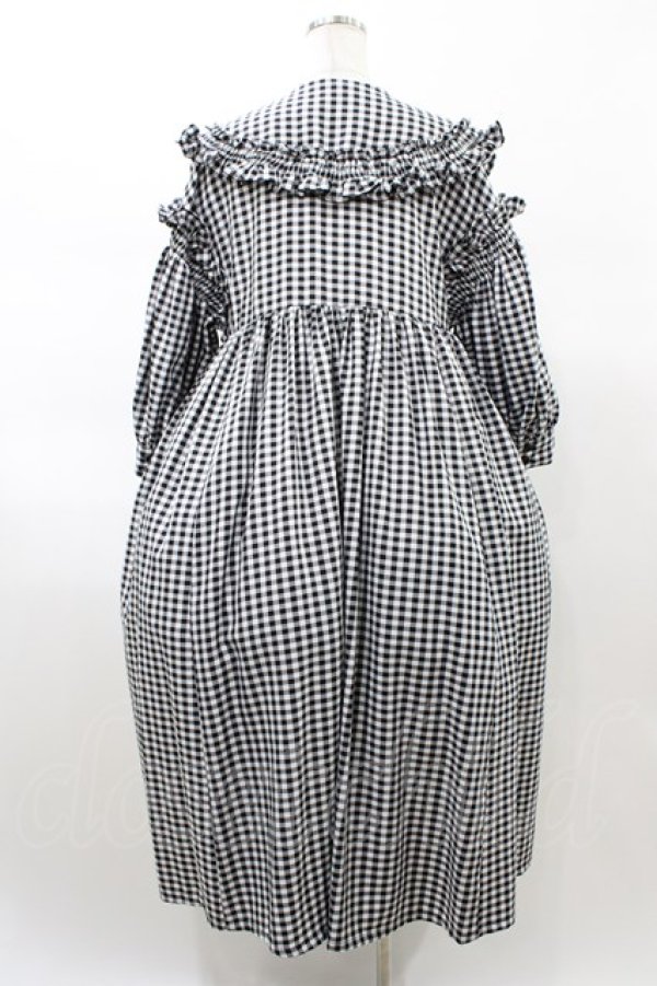 画像2: Candy Stripper / BIG FRILL COLLARドレス  ブラックチェック H-26-02-07-1015-PU-OP-KB-ZH (2)