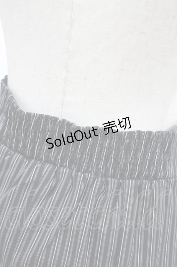 画像3: Ozz Croce / ストライプレイヤード風イレギュラースカート  黒 H-26-02-07-1022-OO-SK-KB-ZH (3)