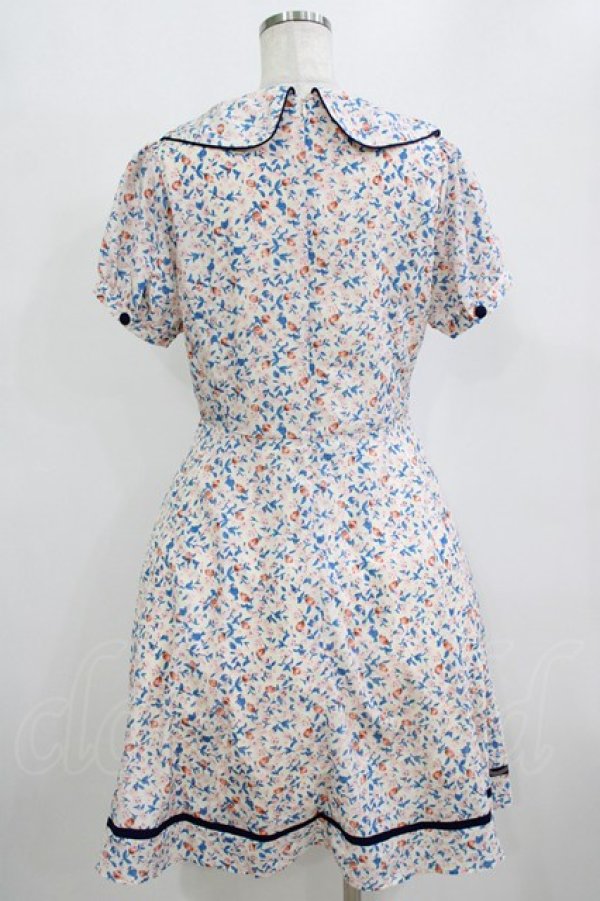 画像3: Fi.n.t / リボン衿花柄ワンピース Free オフ H-26-02-08-034-CA-OP-NS-ZH (3)