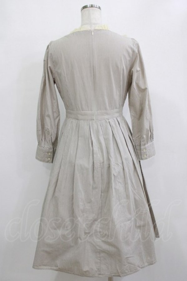 画像3: an another angelus / レースヨークストライプロングワンピース Free グレー H-26-02-08-016-CA-OP-NS-ZH (3)