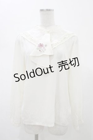 画像: axes femme / コスモス刺繍ブラウスプルオーバー Free 生成り H-26-02-09-054-AX-BL-NS-ZH