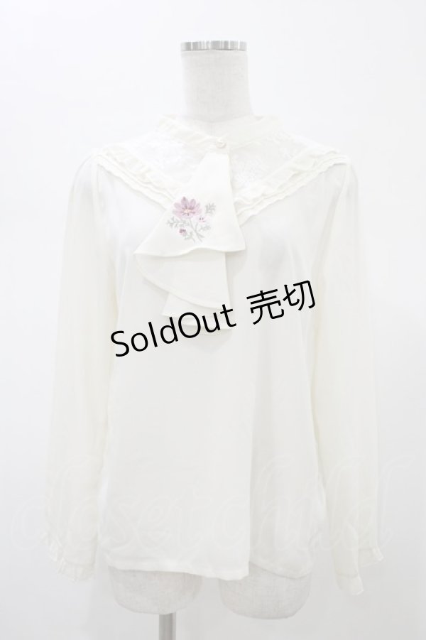 画像1: axes femme / コスモス刺繍ブラウスプルオーバー Free 生成り H-26-02-09-054-AX-BL-NS-ZH (1)