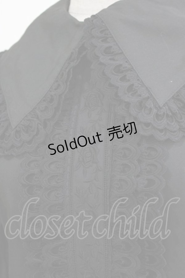 画像4: Moi-meme-Moitie / スカラップコットンレースパフ袖ブラウス 9号 黒 H-26-02-10-055-MO-BL-KB-ZH (4)