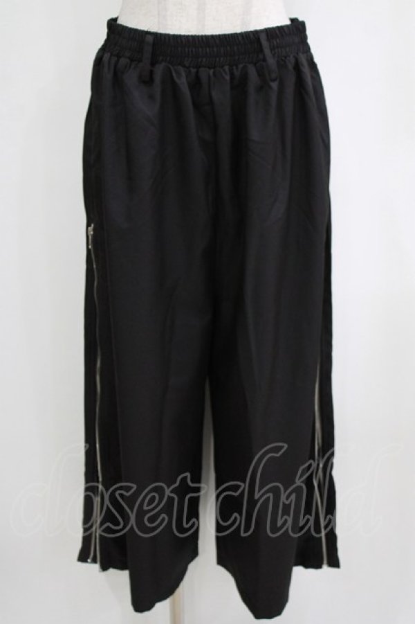 画像1: NieR Clothing / 2WAY SIDE ZIP WIDE PANTS F 黒 H-26-02-11-037-PU-PA-AK-ZH (1)