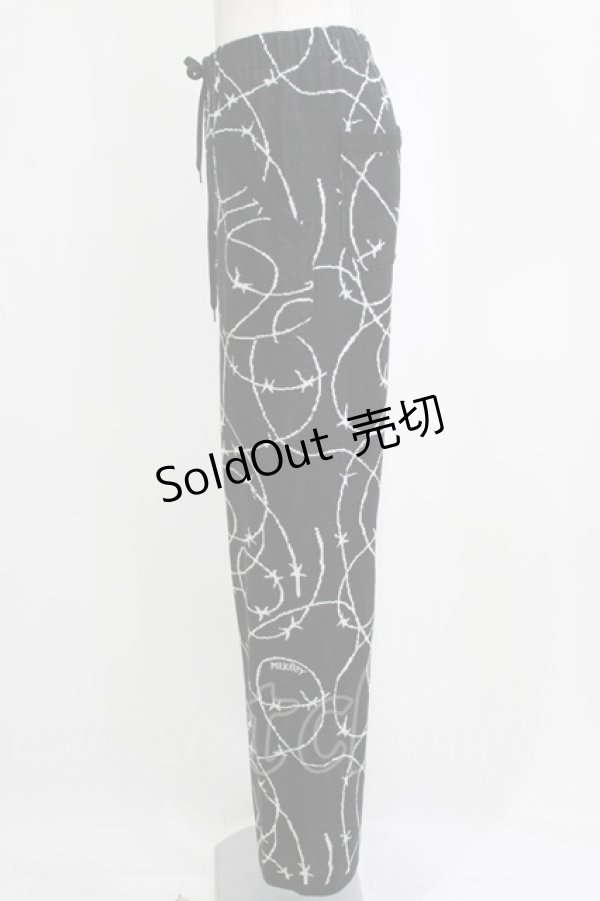 画像2: MILKBOY / WIREニットパンツ  ブラック H-26-02-11-038-MB-PA-KB-ZH (2)