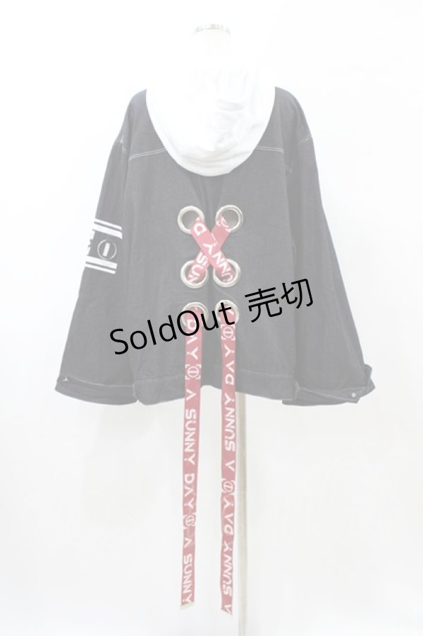 画像2: IRO+IRO / デニムジャケット×パーカー お天気カラーのドッキングWeatherトップス Free デニム/オフ H-26-02-11-1053-LO-JA-NS-ZH (2)