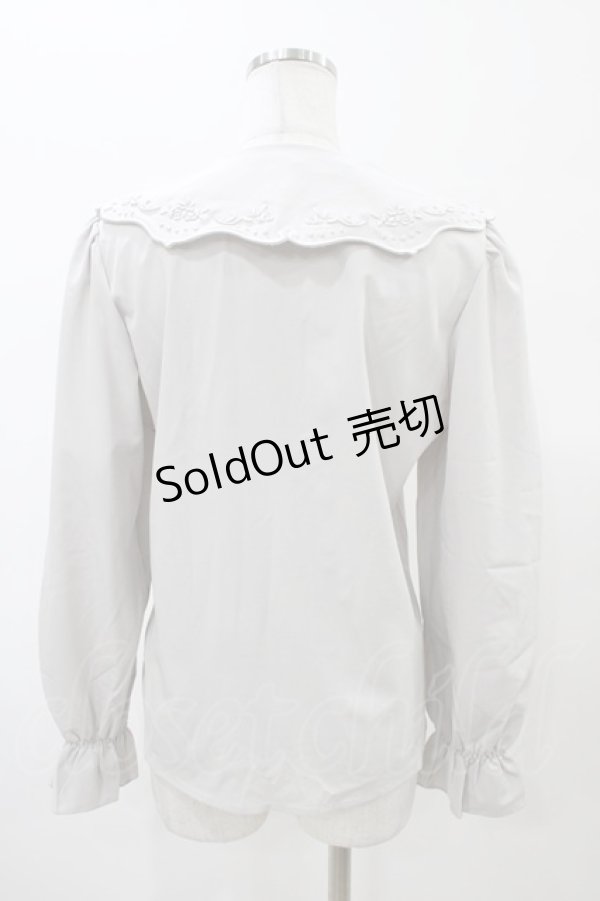 画像2: an another angelus / 銀食器カットワーク衿ブラウス Free GRAY H-26-02-11-1055-CA-BL-NS-ZH (2)