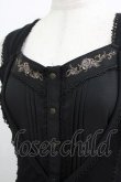 画像4: Ozz oneste / 薔薇刺繍レイヤードワンピース  黒 H-26-02-11-013-OO-OP-AK-ZH (4)