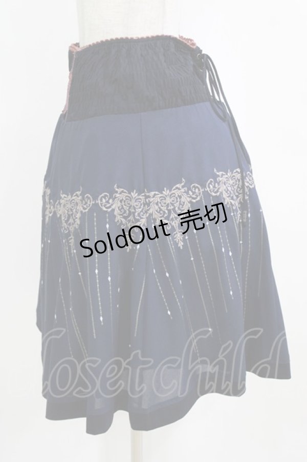 画像2: Rozen Kavalier / 刺繍シャーリングスカート  ネイビー H-26-02-11-020-OO-SK-KB-ZH (2)