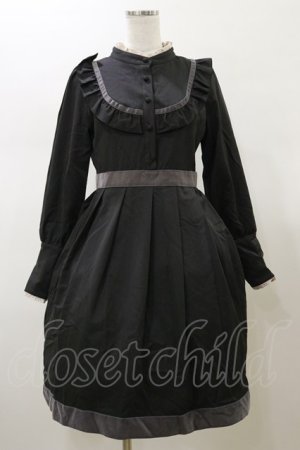 画像: Fi.n.t / ベロアリボン使いヴィクトリアワンピース  ブラック H-26-02-13-076-CA-OP-KB-ZH