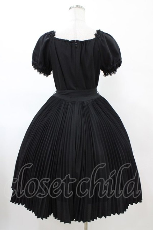 画像2: metamorphose / プリーツワンピース Free ブラック H-26-02-13-1015-ME-OP-NS-ZH (2)