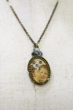 画像: Michal Negrin / ピクチャーネックレス  エンジェル H-26-02-13-015-LO-AC-KB-ZH