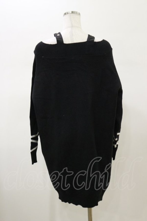 画像2: NieR Clothing / ベルトストラップオフショルダーロングニット F 黒 H-26-02-13-033-PU-TO-AK-ZH (2)