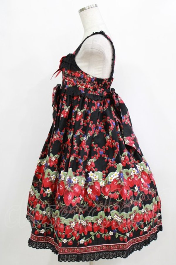 画像2: BABY,THE STARS SHINE BRIGHT / Strawberry Garden柄ジャンパースカートII Free ブラック H-26-02-15-005-BA-OP-NS-ZH (2)