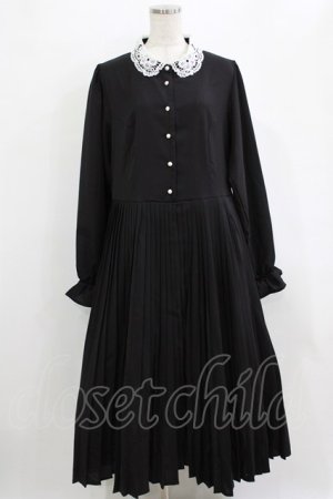 画像: m petit by misako / AM*レースエリプリーツワンピース 3L ブラック H-26-02-15-013-LO-OP-NS-ZH