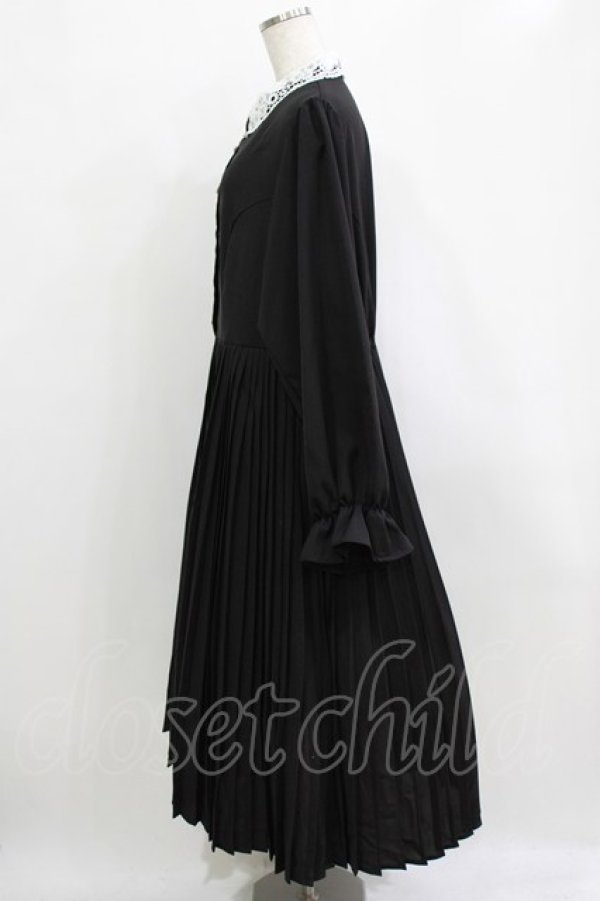 画像2: m petit by misako / AM*レースエリプリーツワンピース 3L ブラック H-26-02-15-013-LO-OP-NS-ZH (2)