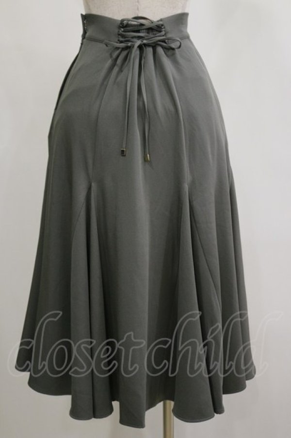 画像2: an another angelus / バックレースアップトライアングルフレアースカート Free GREEN H-26-02-16-040-CA-SK-NS-ZH (2)