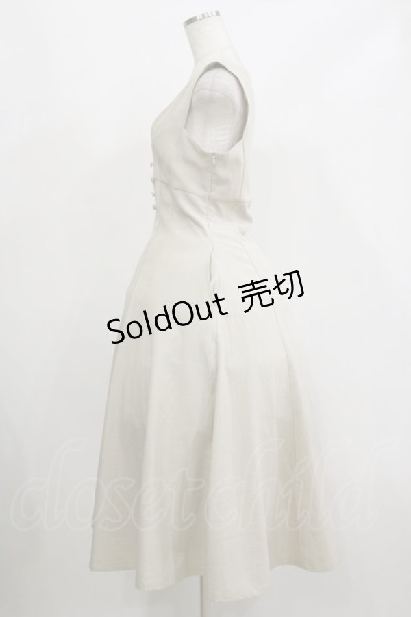 画像3: an another angelus / ハイウエストVネックジャンパースカート Free IVORY H-26-02-16-049-CA-OP-NS-ZH (3)