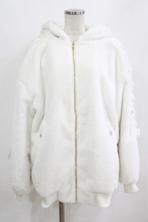 画像: LIZ LISA / リボンうさみみファーブルゾン Free オフ H-26-02-18-041-LO-CO-NS-ZH