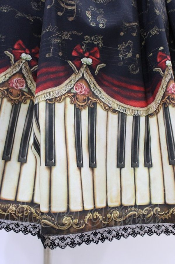 画像4: Enchantlic Enchantilly / アンティークエレガンスピアノ柄スカート Free ブラック/ワイン H-26-02-19-1044-LO-SK-NS-ZH (4)