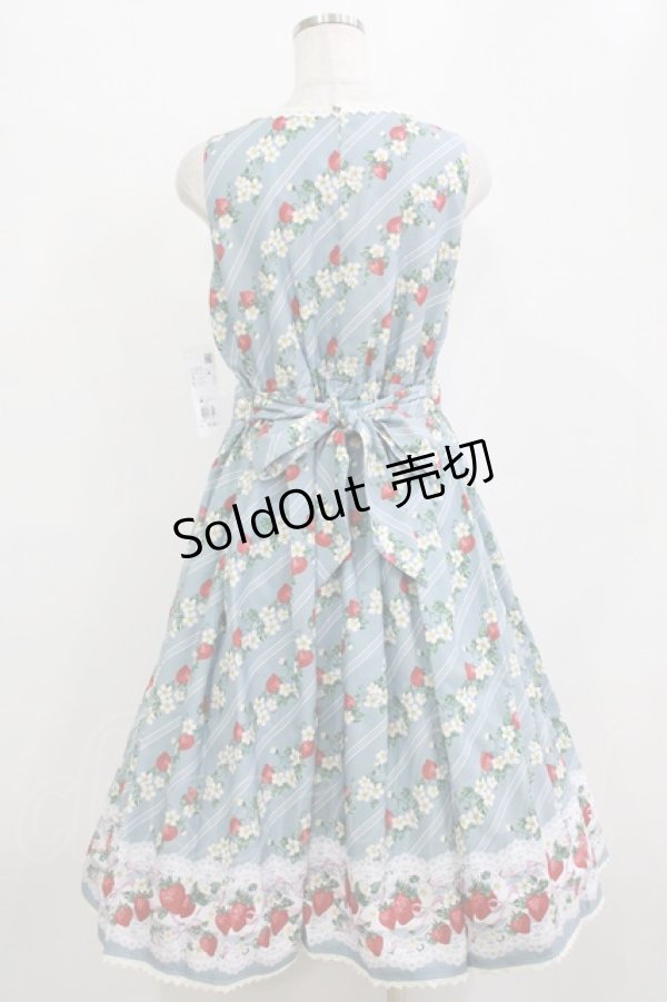 画像3: axes femme kawaii / いちご柄ジャンパースカート M サックス H-26-02-20-003-AX-OP-NS-ZH (3)