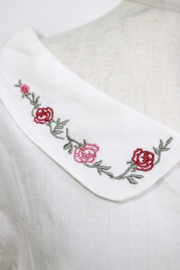 画像4: axes femme POETIQUE / バラ刺繍オフショルブラウス M オフ H-26-02-21-048-AX-BL-NS-ZH (4)