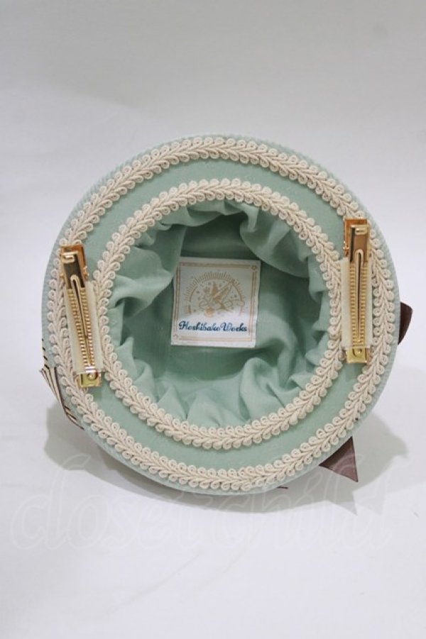 画像3: Hoshibako Works / シャンティクリーム・パティスリー デコレーションケーキハット 幅 15cm/高さ 8cm ミント H-26-02-22-085-LO-AC-NS-ZH (3)
