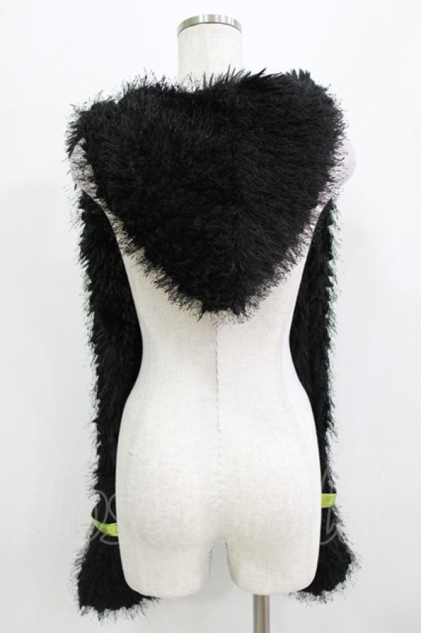 画像2: QOOZA / 「ディズニーツイステッドワンダーランド」ファーハット[DIASOMNIA]  ブラック H-26-02-24-1019-PU-AC-KB-ZH (2)