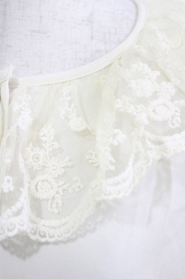 画像4: m petit by misako / MSKデシンレースエリブラウス M 生成り H-26-02-24-055-LO-BL-NS-ZH (4)