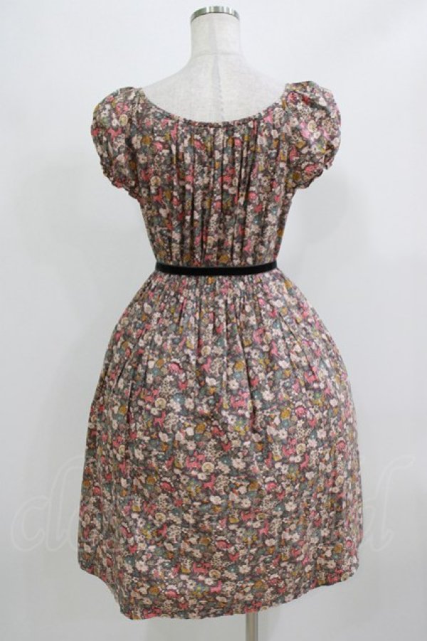 画像3: Jane Marple / メルヘンプリントのスモックワンピース  グレー H-26-02-27-003-JM-OP-KB-ZH (3)