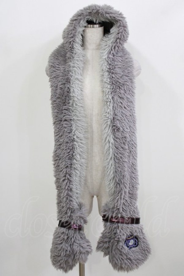 画像1: QOOZA / 「ディズニーツイステッドワンダーランド」ファーハット[OCTAVINELLE]  グレー H-26-02-27-048-PU-AC-KB-ZH (1)