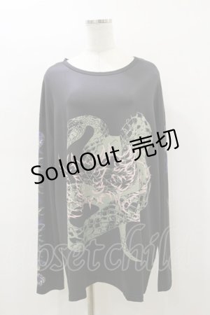 画像: NieR Clothing / プリントLONG CUTSEW  黒 H-26-03-01-013-PU-TO-KB-ZH