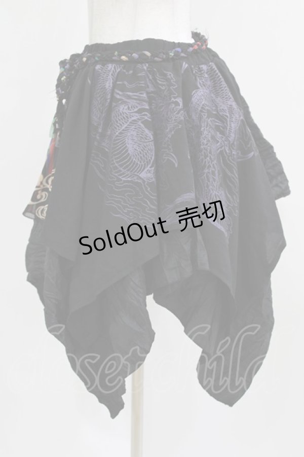 画像2: Qutie Frash / 和柄イレギュラースカート  黒 H-26-03-02-024-QU-SK-KB-ZH (2)