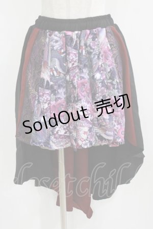 画像: Qutie Frash / 和柄プリーツスカート  黒×赤×紫 H-26-03-02-026-QU-SK-KB-ZH