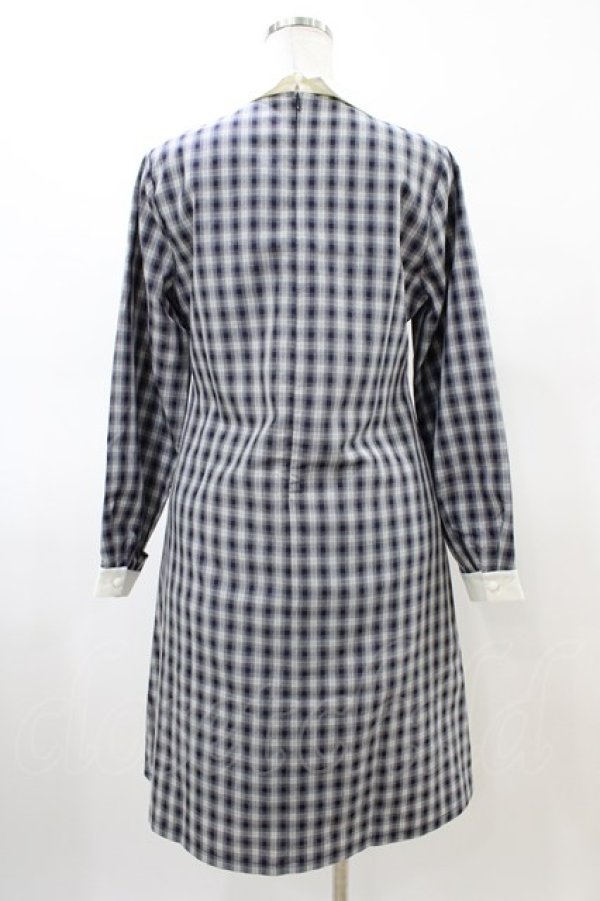 画像2: F i.n.t / クレリックチェックワンピース/ハローキティ Free NAVY H-26-03-02-1033-CA-OP-NS-ZH (2)