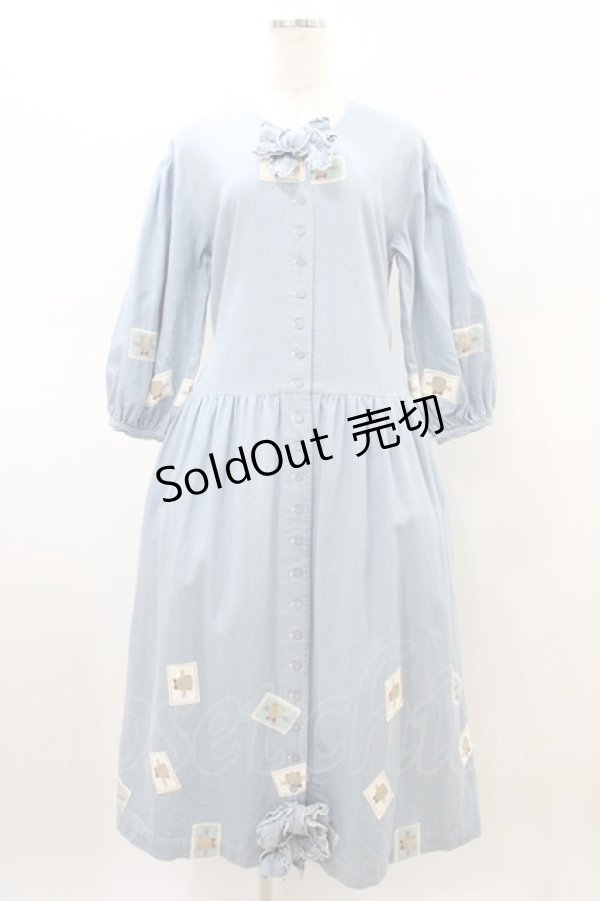 画像1: PINK HOUSE / ロゴワッペンデニムワンピース Free ブルー H-26-03-02-1044-LO-OP-NS-ZH (1)