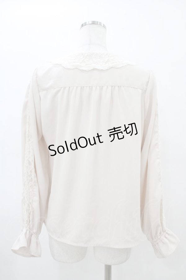 画像2: an another angelus / レース襟ピンタックブラウス Free IVORY H-26-03-02-1060-CA-BL-NS-ZH (2)