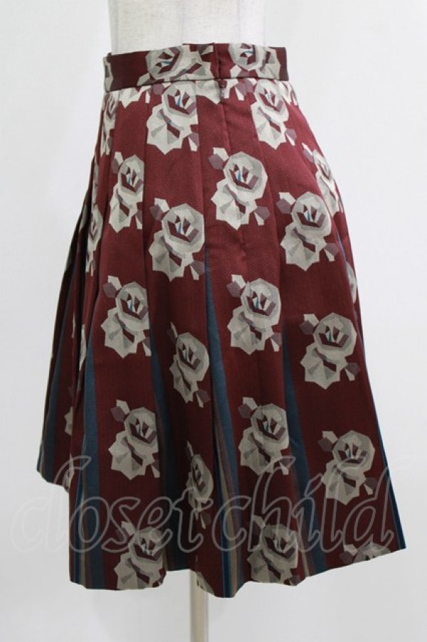 画像2: Jane Marple Dans Le Salon / ローズジャガードタックスカート  ボルドー H-26-03-02-021-JM-SK-KB-ZH (2)