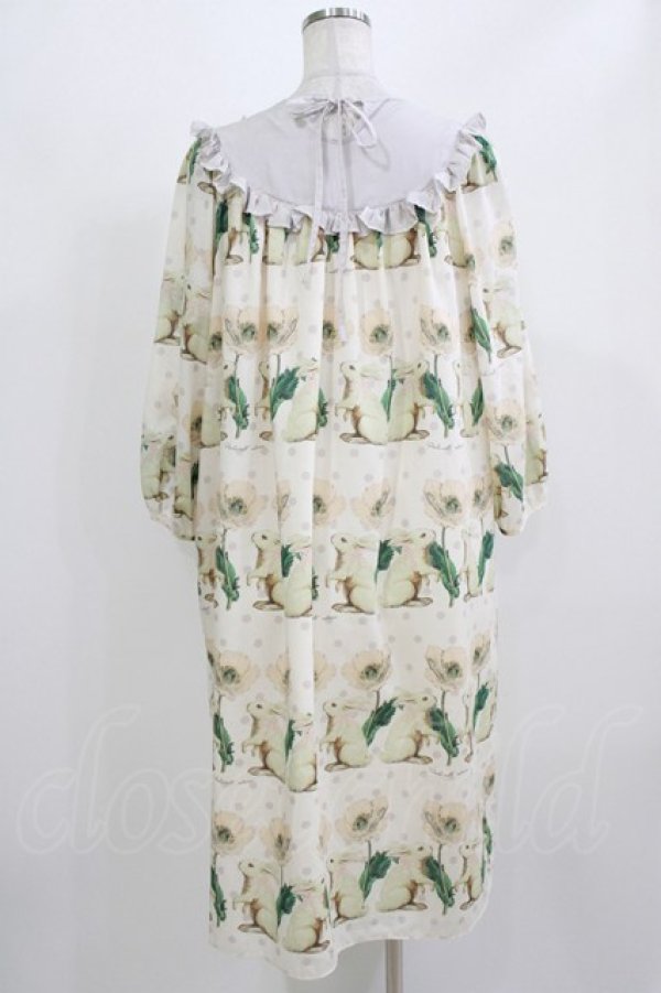 画像3: Perla nell' ostrica / うさぎポピードットフリルヨークワンピース  アイボリー×グレー H-26-03-04-1056-EL-OP-KB-ZH (3)