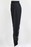 画像2: NieR Clothing / ブロッキングサルエルパンツ  黒×和柄九尾水色 H-26-03-04-1008-PU-PA-KB-ZH (2)
