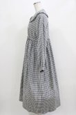 画像2: merry jenny / bear刺繍チェックワンピース  グレー H-26-03-04-1017-LO-OP-KB-ZH (2)