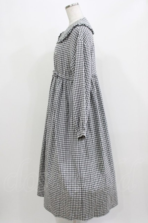 画像2: merry jenny / bear刺繍チェックワンピース  グレー H-26-03-04-1017-LO-OP-KB-ZH (2)