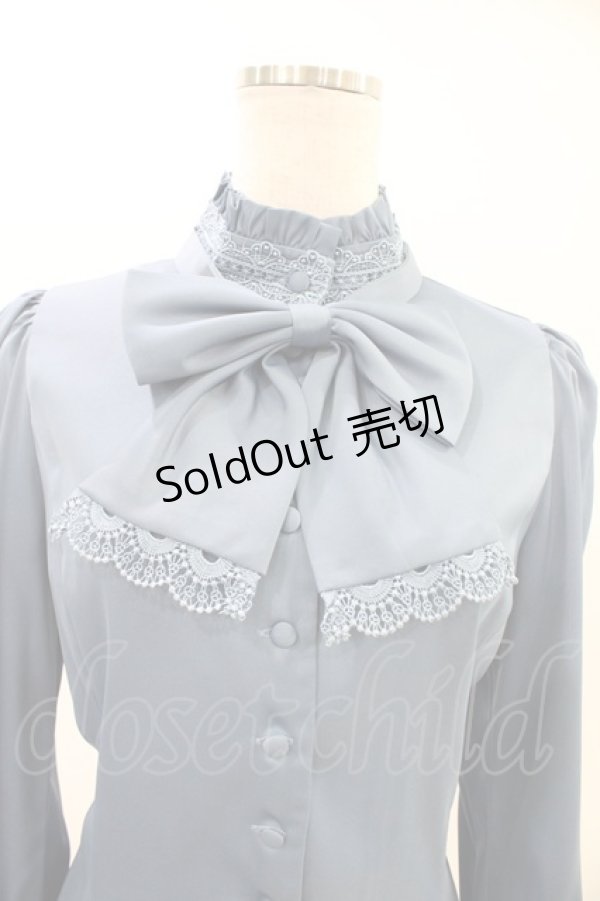 画像4: Sheglit / スタンドカラーリボンジャボブラウス L ダルブルー H-26-03-05-015-EL-BL-KB-ZH (4)