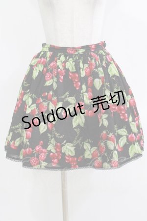 画像: MILK / CHERRY gardenスカート  ブラックベース H-26-03-07-036-ML-SK-KB-ZH