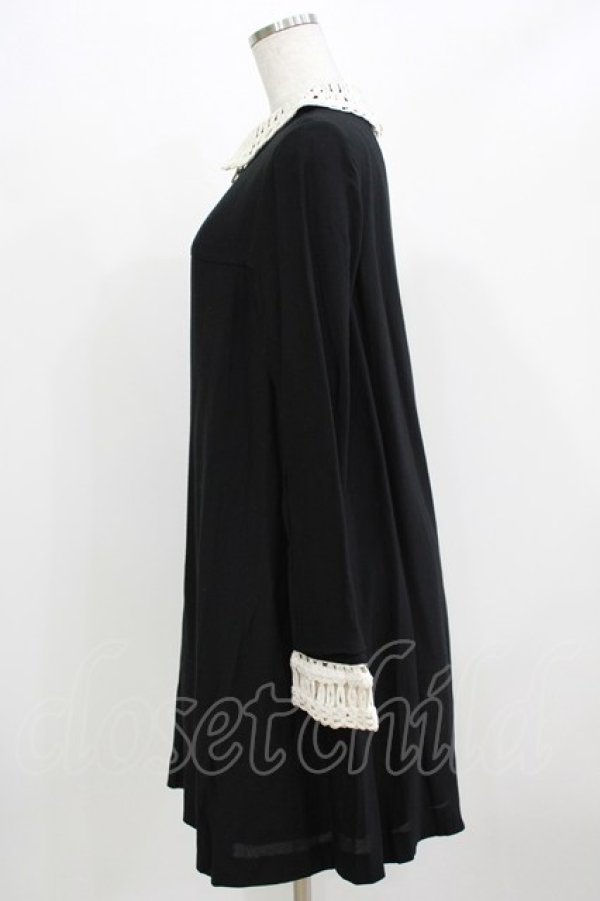 画像2: Jane Marple / テープカラーのワンピース  黒 H-26-03-07-039-JM-OP-KB-ZH (2)